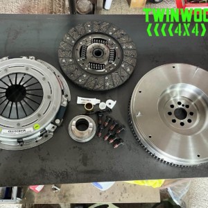 Land Rover Td5 Heavy Duty Clutch and Solid Mass Flywheel Kit